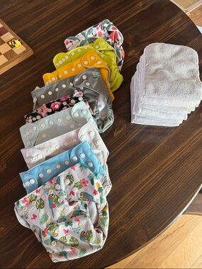 9 Reusable Kids Cloth Diaper Covers & bamboo inserts - Floral & Mixed Colors